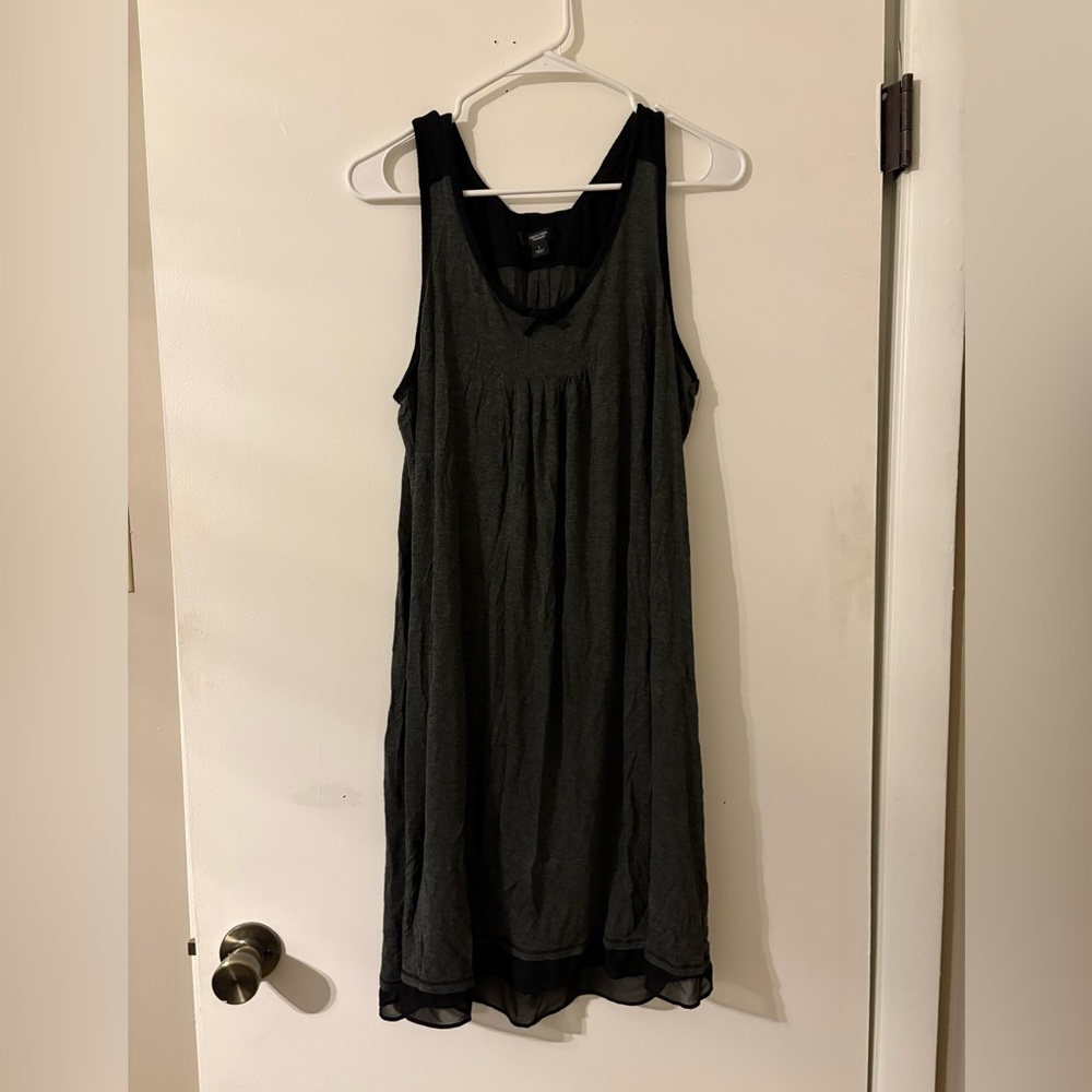 Simply Vera Vera Wang Black and Gray Night Gown